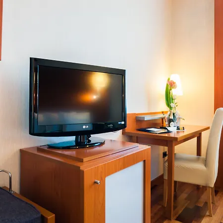 Exe Toscana Hotel 4*