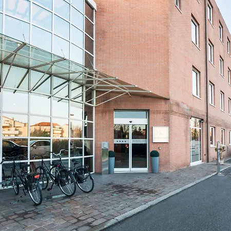 Exe Toscana Hotel 4*